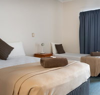 Accommodation on Denham - Timeshare Accommodation