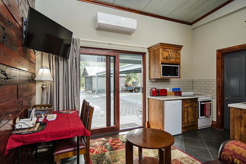 Eagle Foundry Bed & Breakfast - Timeshare Accommodation 3