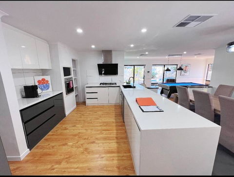 Edgewater Whole Holiday Resort - Timeshare Accommodation 3
