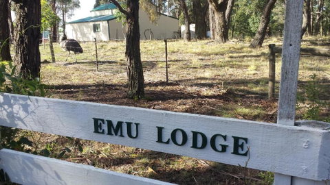 Emu Lodge Country Retreat - Timeshare Accommodation 3