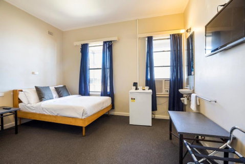 Esplanade Hotel Adelaide - Timeshare Accommodation 2