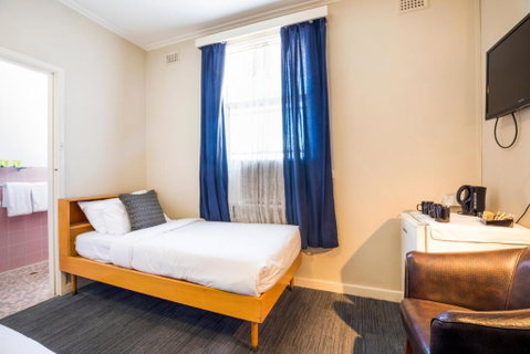 Esplanade Hotel Adelaide - Timeshare Accommodation 3