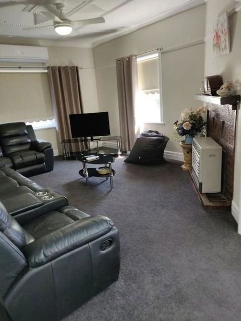 Farm Stay On The Valley - Timeshare Accommodation 3