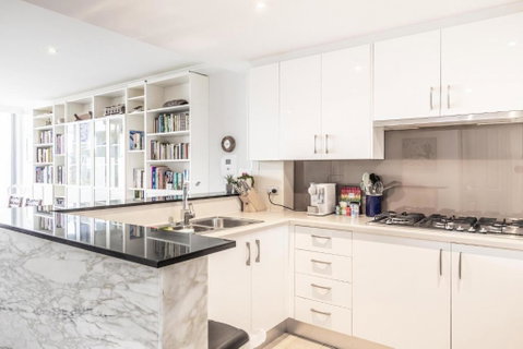 Gorgeous 2-Bed Unit Near Riverside Parks - Timeshare Accommodation 2