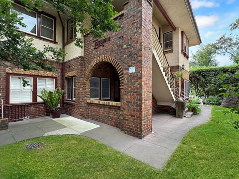 Ground Floor Apartment, 250 Metres To The Beach - Timeshare Accommodation 0