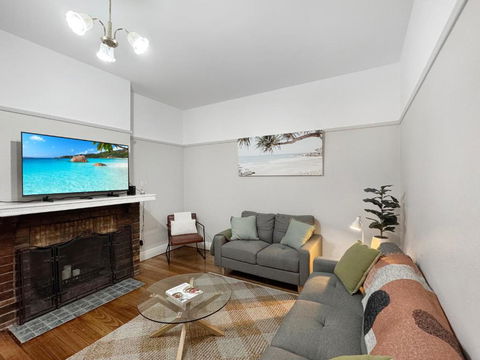 Ground Floor Apartment, 250 Metres To The Beach - Timeshare Accommodation 2