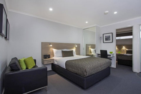 Hamilton Lonsdale Motel - Timeshare Accommodation 3