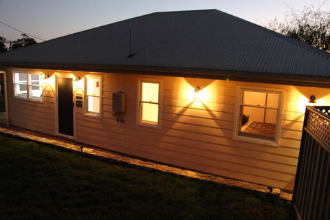 Hill Cottage Hahndorf - Timeshare Accommodation 1