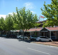 Adelaide Travellers Inn Backpackers Hostel - Timeshare Accommodation