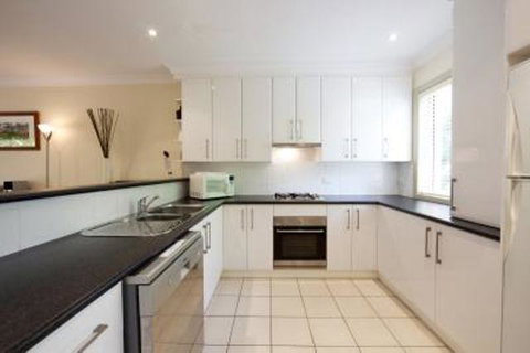 Albury Suites - Schubach Street - Timeshare Accommodation 2