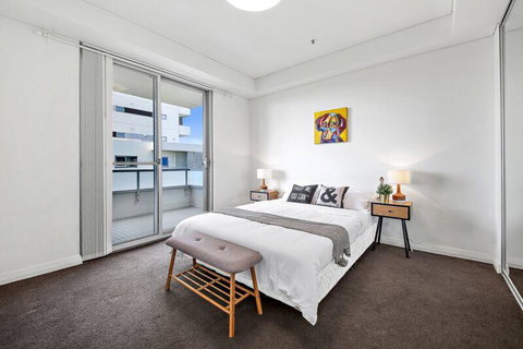 All Amenities Only Downstairs, 20 Mins To CBD - Timeshare Accommodation 1
