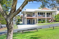 Book Bonny Hills Accommodation Vacations Timeshare Accommodation Timeshare Accommodation