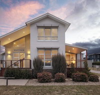 Alpine Snow Angels Retreat Luxurious Snowy Mountains Living - Timeshare Accommodation