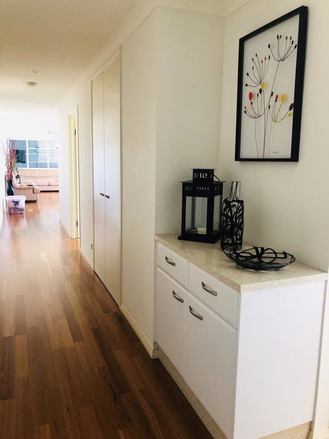 Amazing Apartment Ocean Views And Hot Tub On Balcony - Coolangatta - Timeshare Accommodation 3