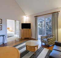 Apartments  15 Thompsons