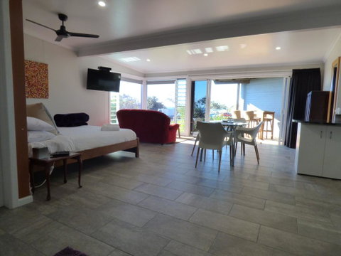 ArtHOUSE Beachfront Accommodation - Timeshare Accommodation 3