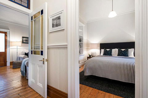 MARIGOLD COTTAGE Charming 1870s Central Daylesford Cottage - Timeshare Accommodation 1