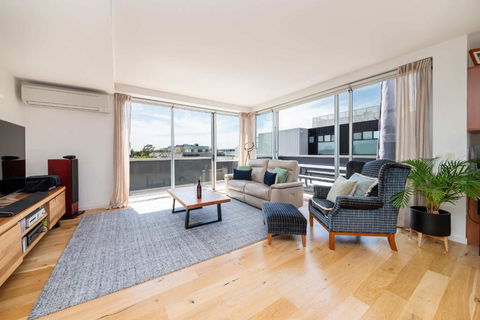 Melbourne Penthouse Apartment A Walk To Brighton Beach - Timeshare Accommodation 1
