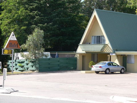 Millers Cottage Motel - Timeshare Accommodation 0