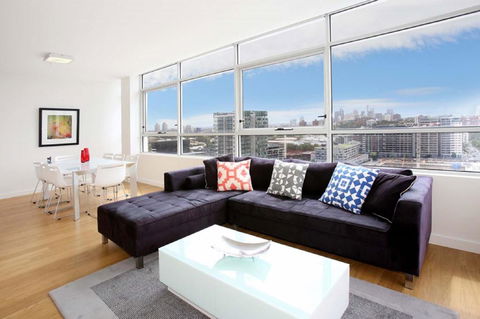 Moore To See - Modern And Spacious 3BR Zetland Apartment With Views Over Moore Park - Timeshare Accommodation 2