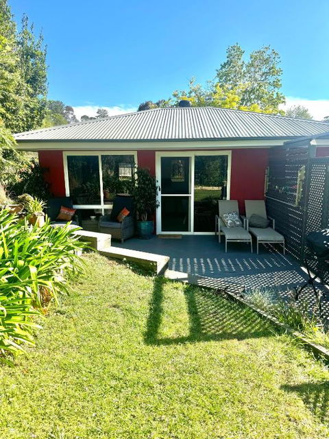 Milton Village Retreat - Secluded Comfort - Timeshare Accommodation 0