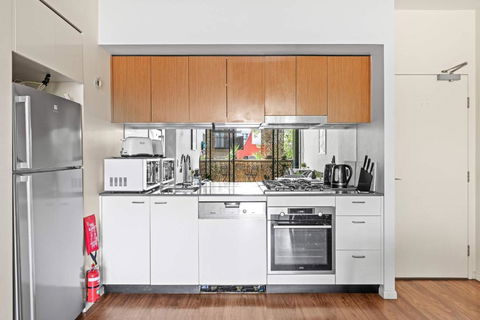 Modern Apt - Free Parking - Convenient Location - Timeshare Accommodation 3