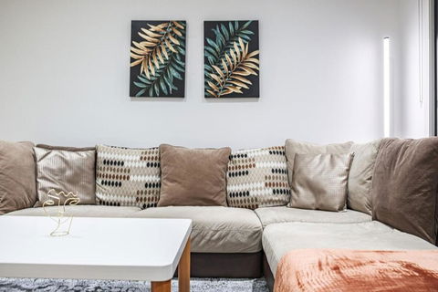 Modern Living 2br Townhouse In Maidstoneoffice - Timeshare Accommodation 3