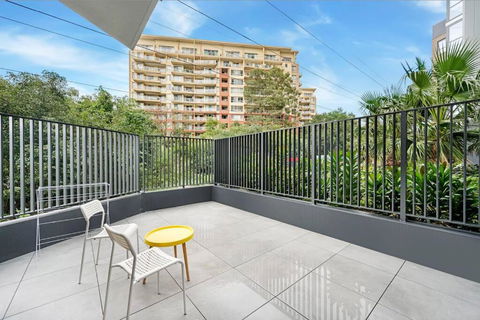 Modern 2B2B APT At Homebush - Timeshare Accommodation 3