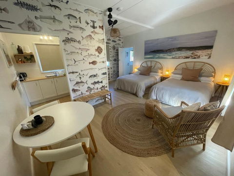MrandMrs Fish Cabins - Timeshare Accommodation 2
