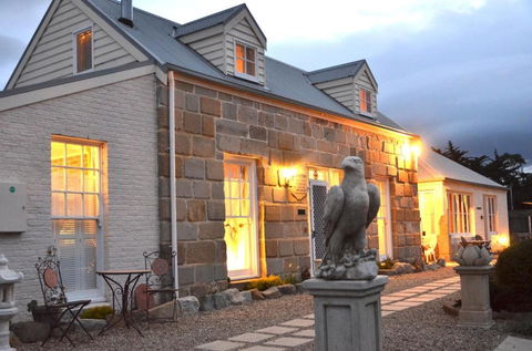 Mulberry Cottage Unique B&B Accommodation - Timeshare Accommodation 0