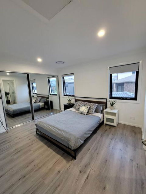 New 5 Bedroom House In Rousehill - Timeshare Accommodation 1