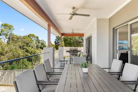 NEW - Sunrise Waters Holiday House - Timeshare Accommodation 3