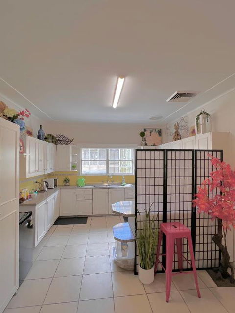 North Ryde Guesthouse - Timeshare Accommodation 3