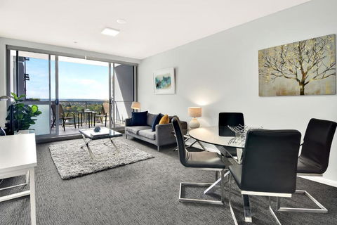 North Sydney Large Two Bedroom MIL2302 - Timeshare Accommodation 0