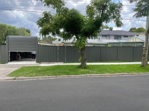 Oakleigh Private Unit - Timeshare Accommodation 1