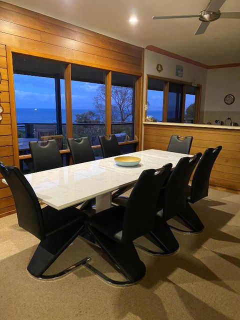 Ocean Blue KI. Absolute Ocean Front, Free WiFi - Timeshare Accommodation 2