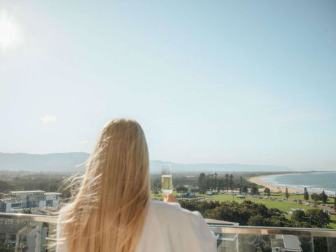 Novotel Wollongong Northbeach - Timeshare Accommodation 3