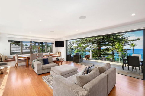 Ocean Vistas Spectacular Beach Coastal Views - Timeshare Accommodation 2