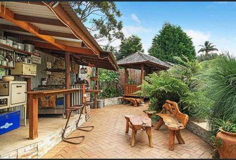 ONE OF A KIND Vacation Rental- Berkeley Vale - Timeshare Accommodation 2