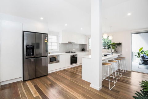 Park Avenue Terrace House Sleeps 9 - Timeshare Accommodation 1