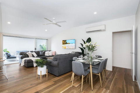 Park Avenue Terrace House Sleeps 9 - Timeshare Accommodation 2