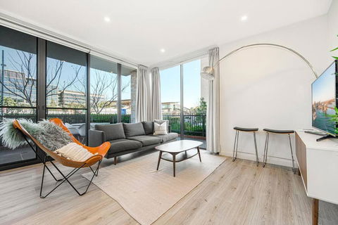 Penrith 3Br Apt Close ToTrain Station & Shopping - Timeshare Accommodation 0