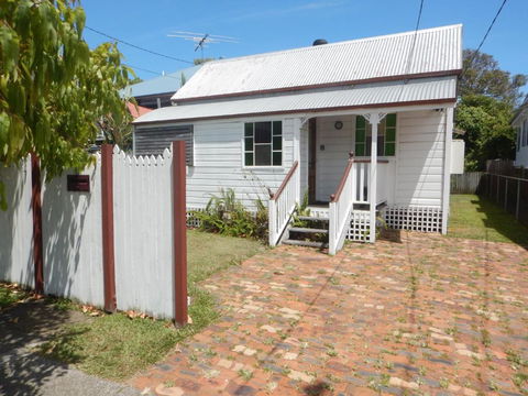 Pine Cottage - Timeshare Accommodation 2