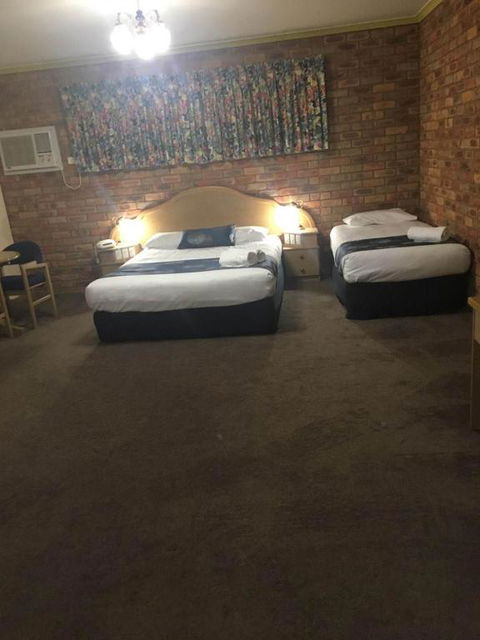 Pines Country Club Motor Inn - Timeshare Accommodation 3