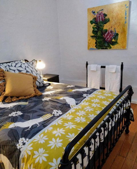 Pips On Mitchell - Beautiful Historic Apartment - Timeshare Accommodation 0