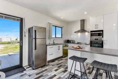Plovers Rest At Cape Douglas - Timeshare Accommodation 2