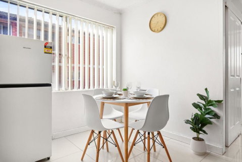 Polished 2-Bed Unit In The Heart Of Parramatta - Timeshare Accommodation 1