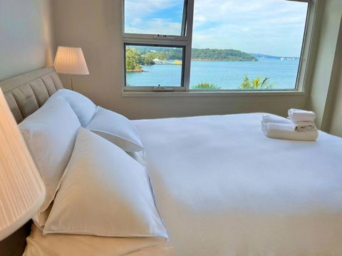 RAG05 - Mosman Exclusive Waterfront Luxury Living - Timeshare Accommodation 1