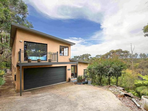 Postcards From The Edge - Timeshare Accommodation 0