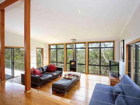 Postcards From The Edge - Timeshare Accommodation 2